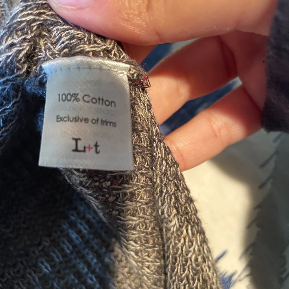 Label + thread Sweater - Picture 5 of 5